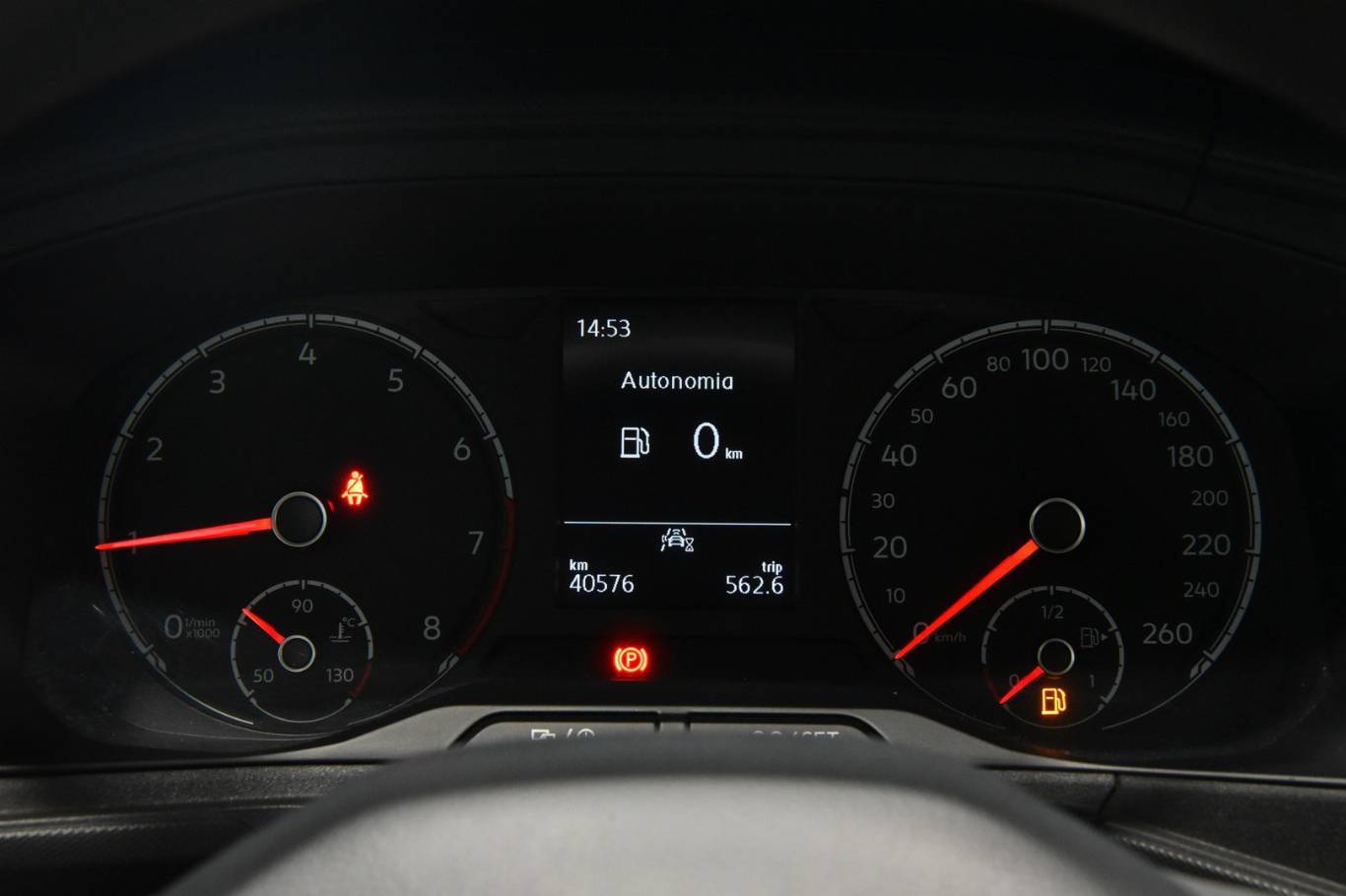 VOLKSWAGEN T-Cross 17