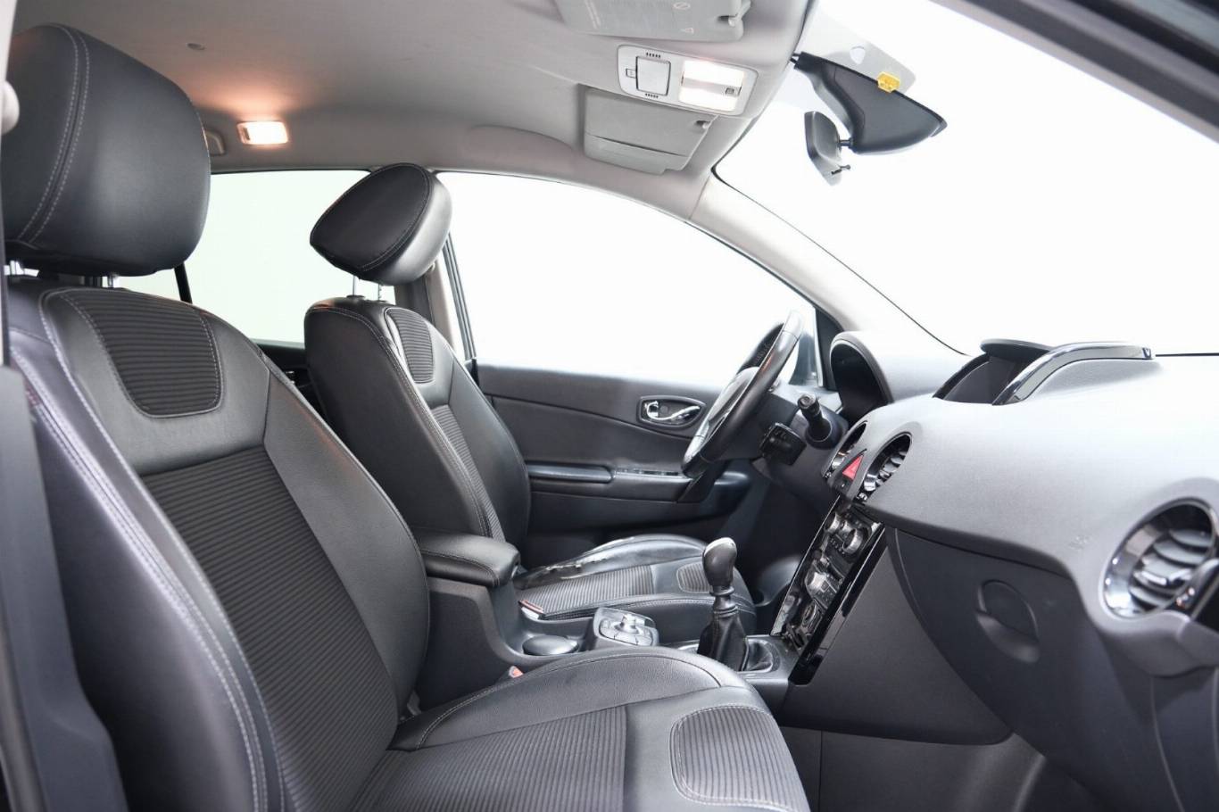 RENAULT Koleos 54