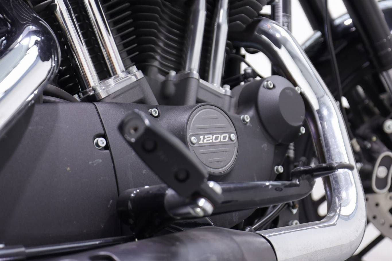 HARLEY-DAVIDSON XL 1200 T 20