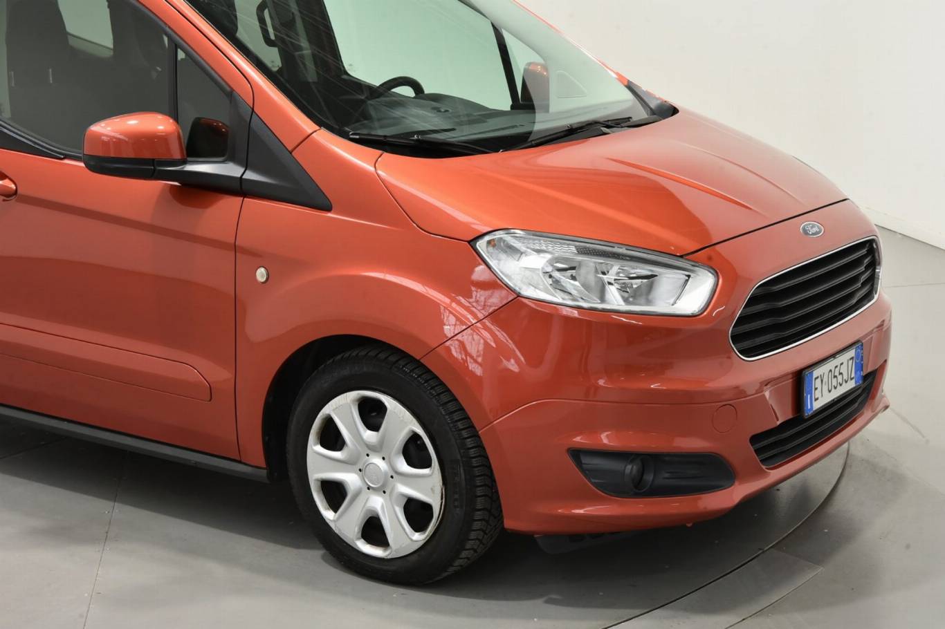FORD Tourneo Courier 16