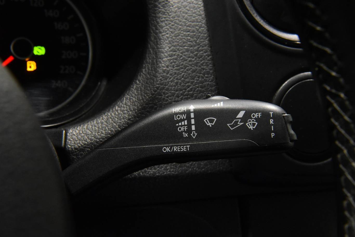 VOLKSWAGEN Amarok 14