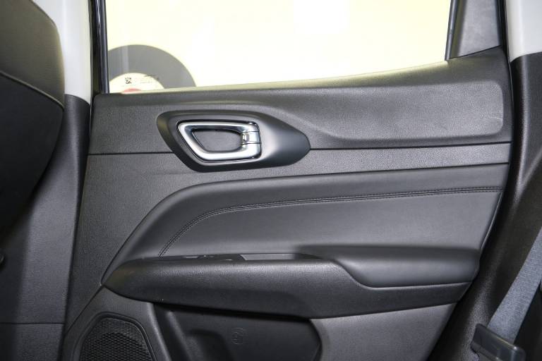 JEEP Compass 44