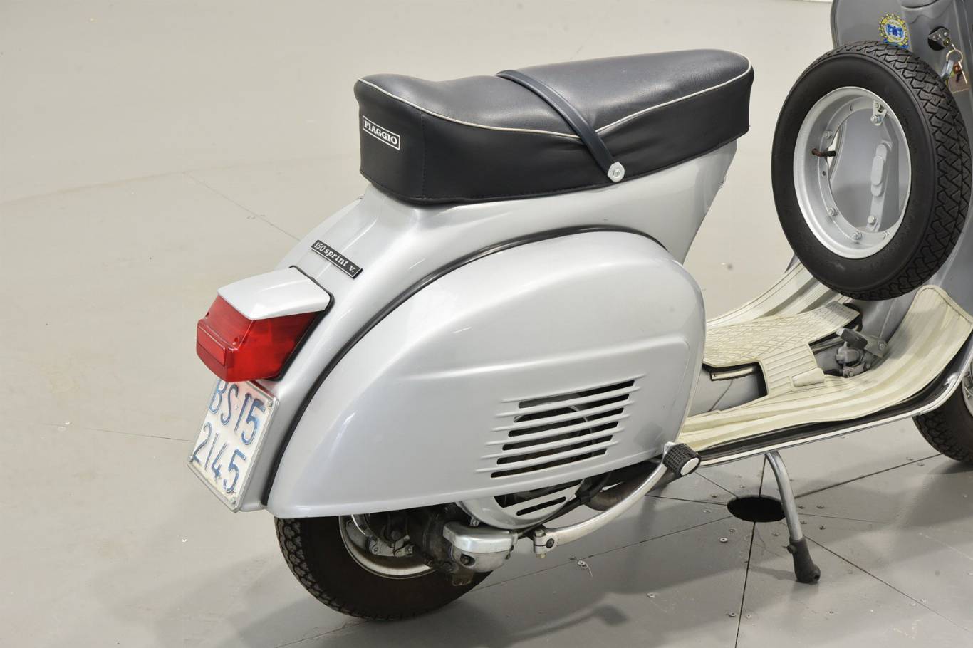 PIAGGIO Vespa 150 Sprint 12