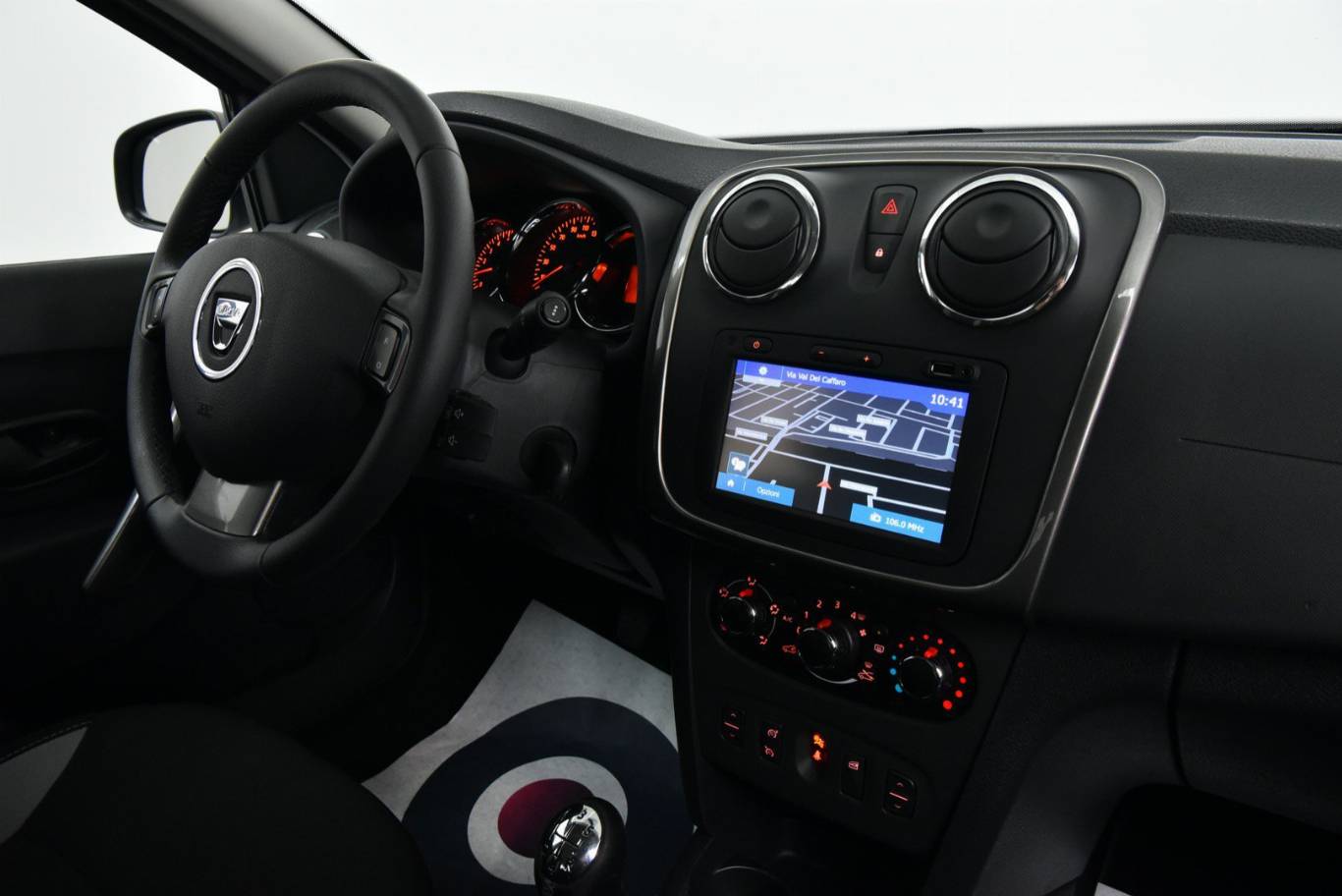 DACIA Sandero 24
