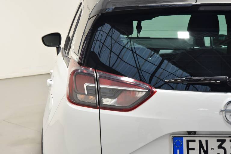 OPEL Crossland X 17