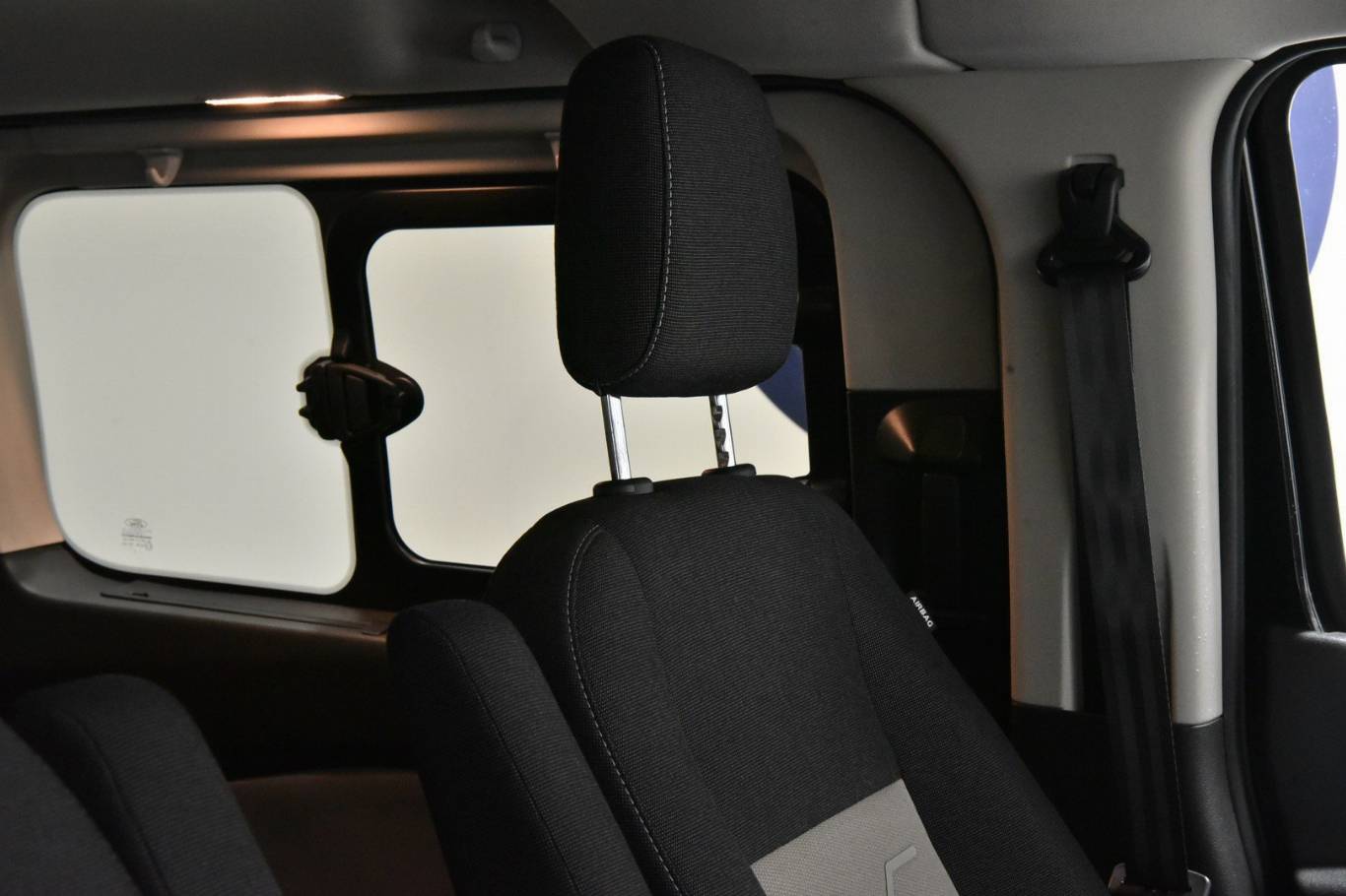 FORD Tourneo Custom 36
