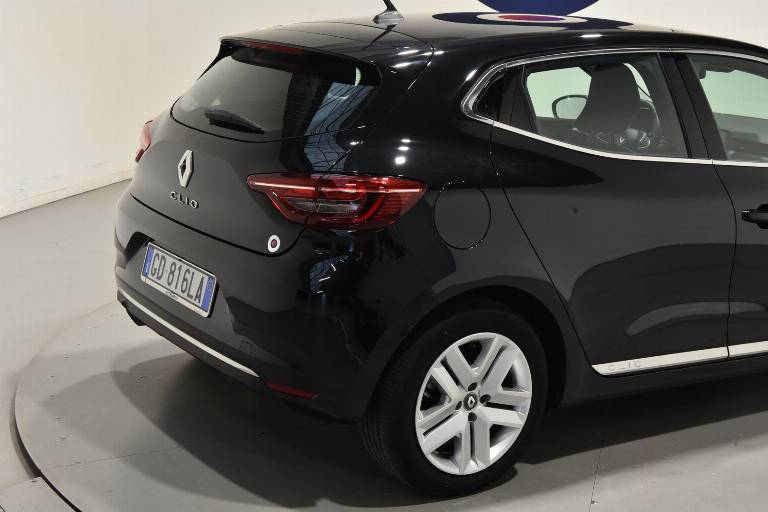 RENAULT Clio 16