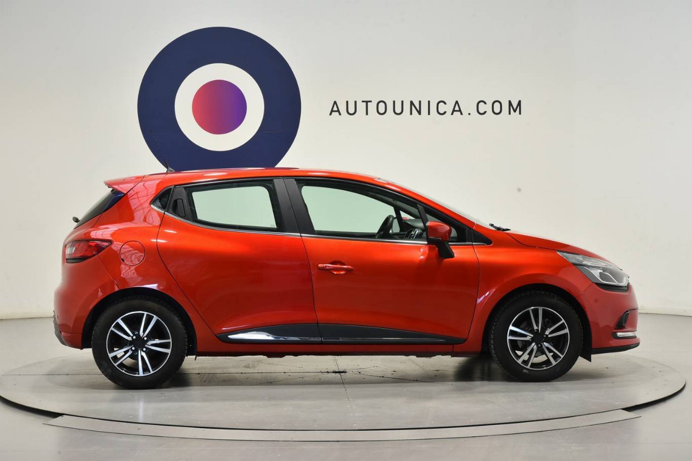 RENAULT Clio 4