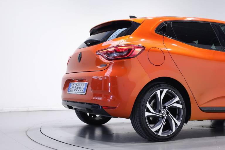 RENAULT Clio 45