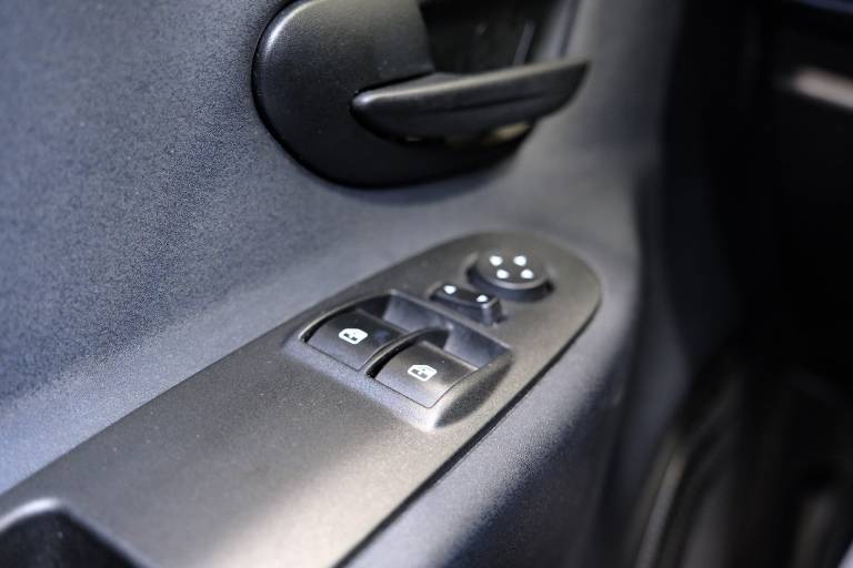 LANCIA Ypsilon 30