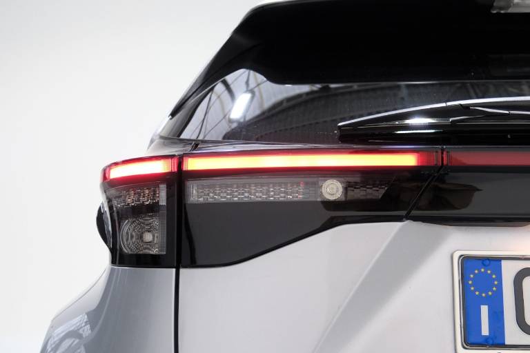 TOYOTA Yaris Cross 45