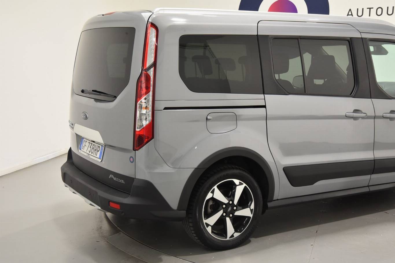 FORD Tourneo Connect 17