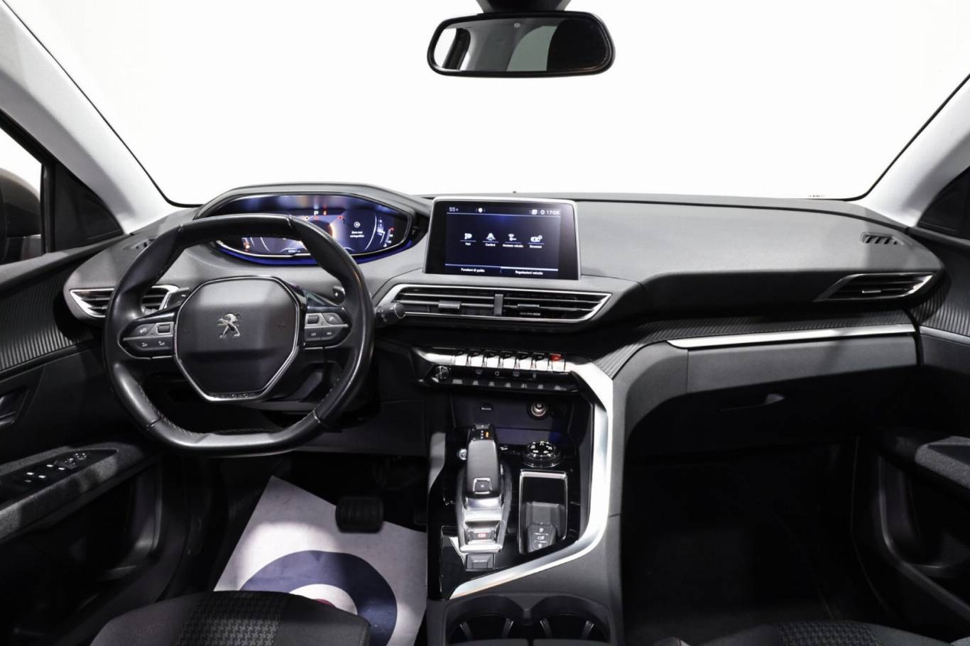 PEUGEOT 5008 16