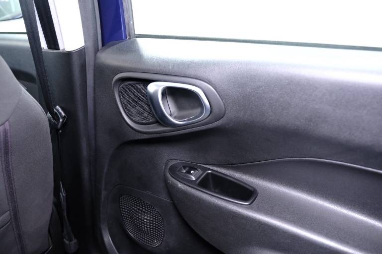 FIAT 500L 37