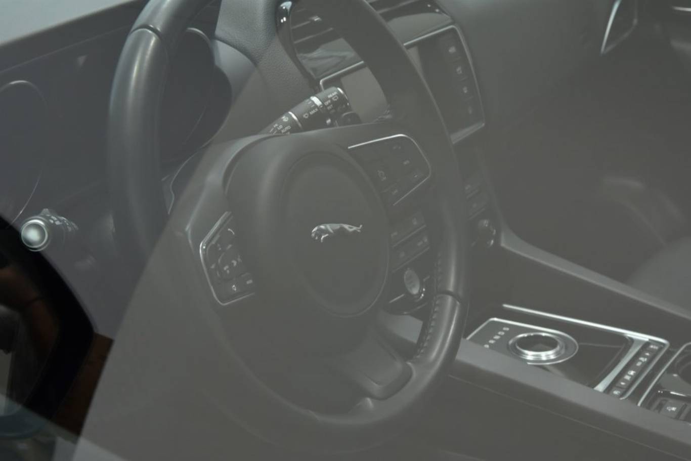 JAGUAR F-Pace 63