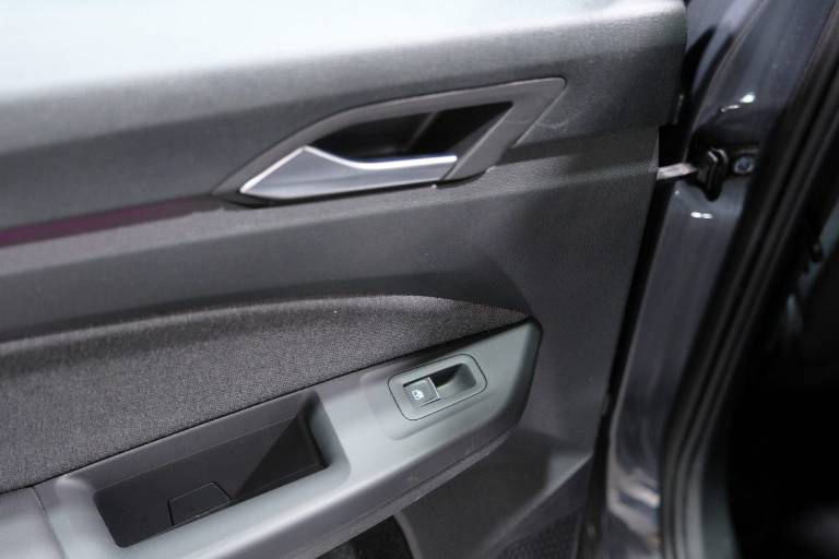 VOLKSWAGEN Golf Variant 41