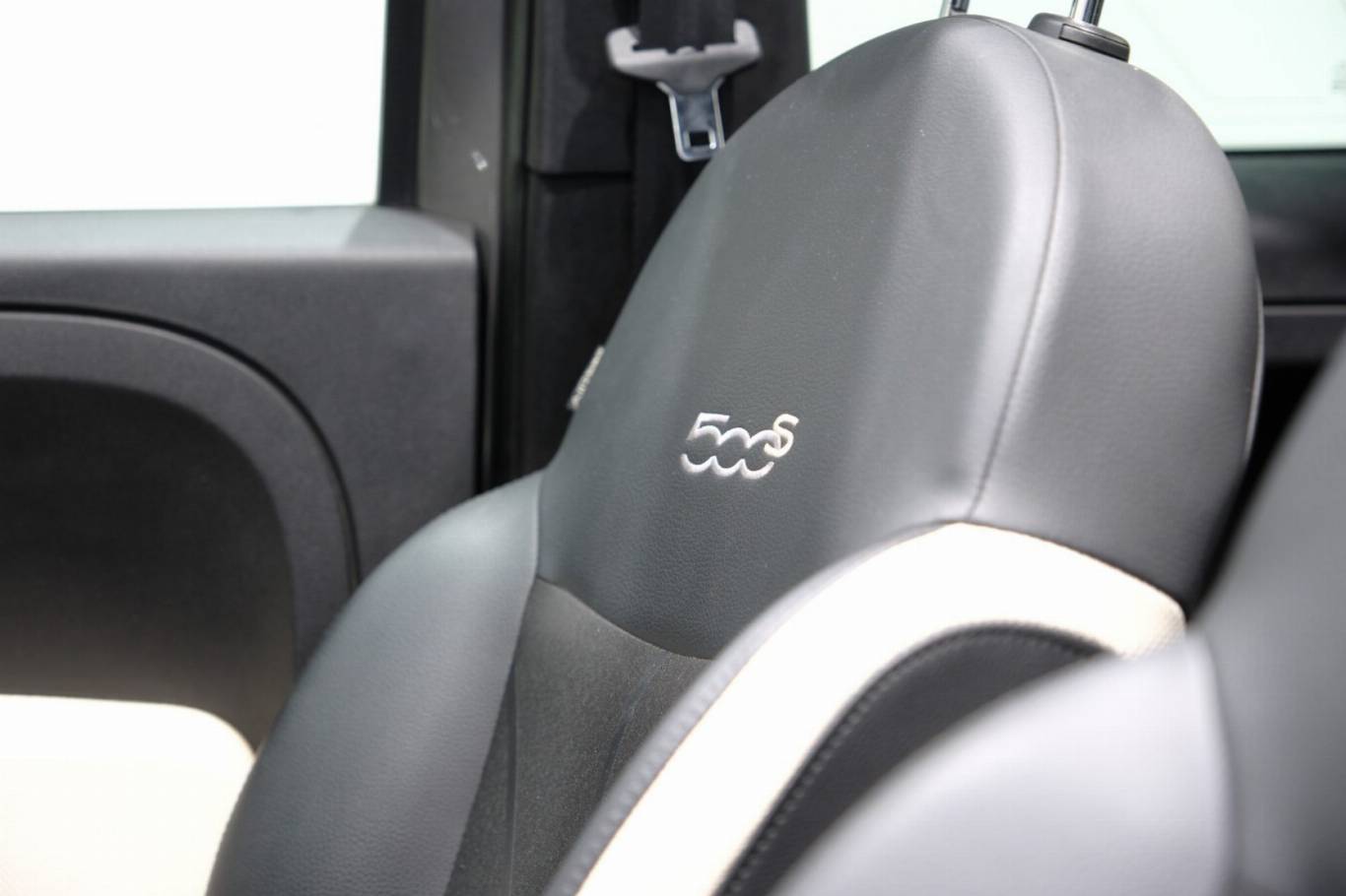 FIAT 500C 21