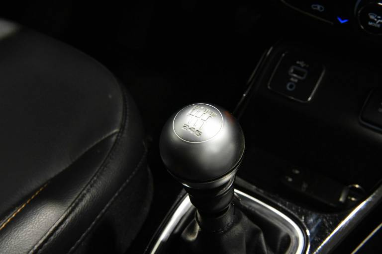 JEEP Compass 24