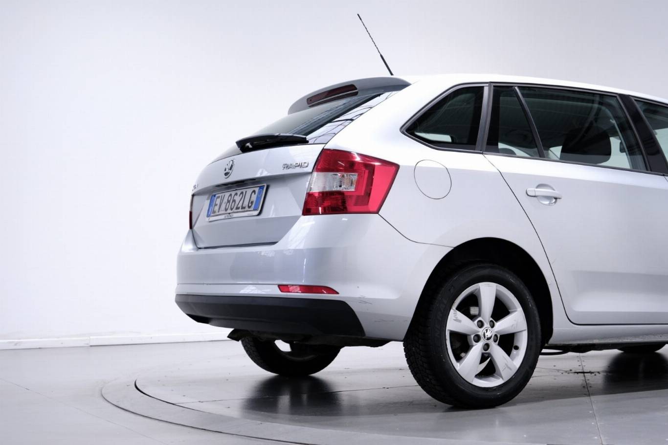 SKODA Rapid 41