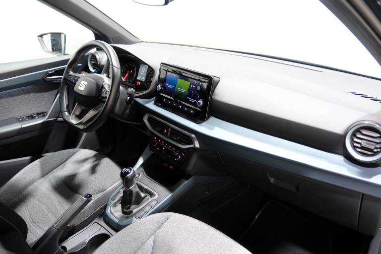 SEAT Arona 49
