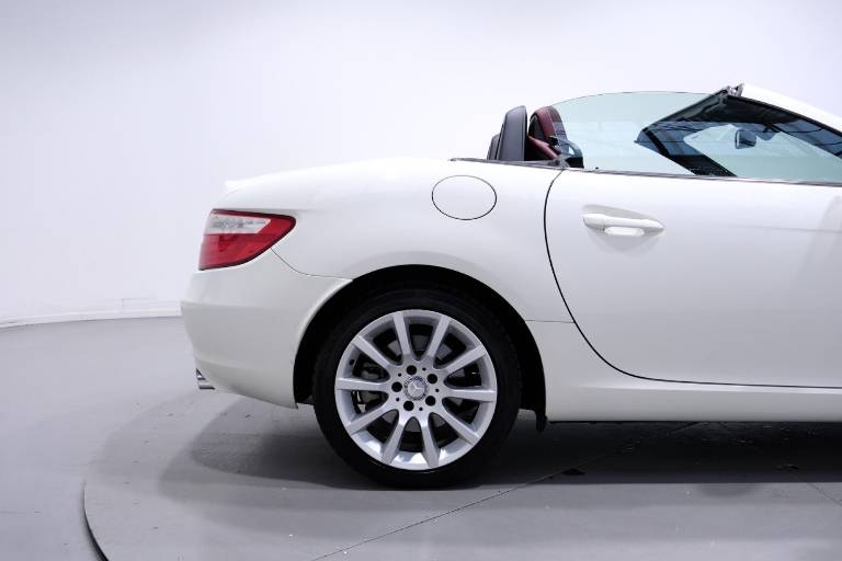 MERCEDES-BENZ SLK 200 47