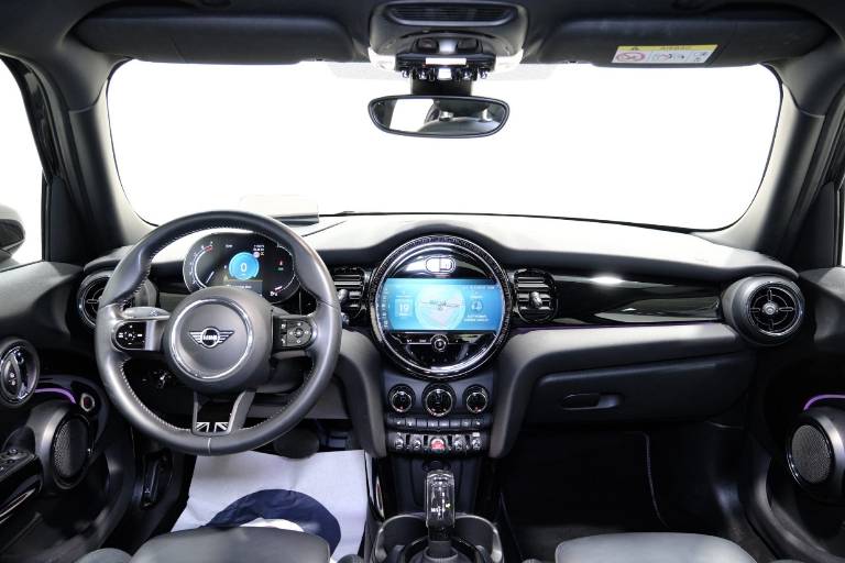 MINI Cooper 9