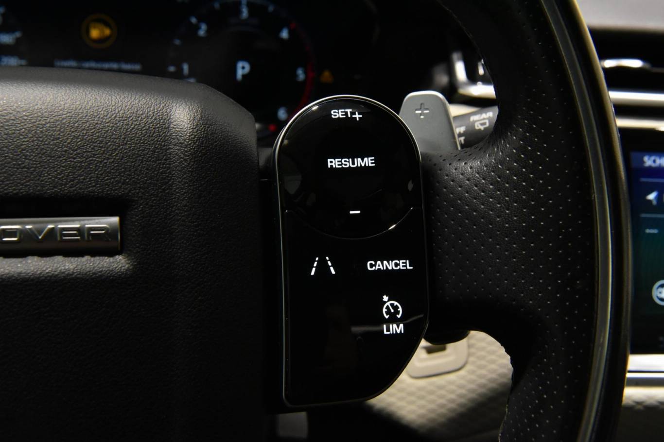 LAND ROVER Range Rover Velar 8