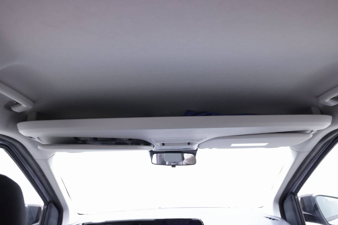 FORD Tourneo Courier 43