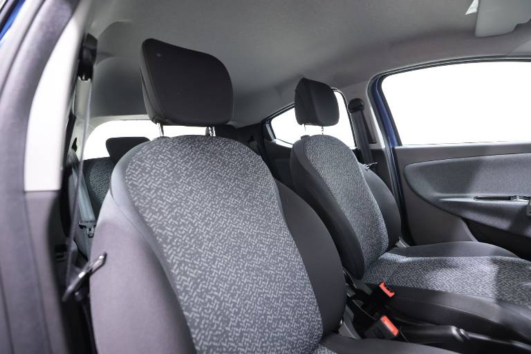 LANCIA Ypsilon 39