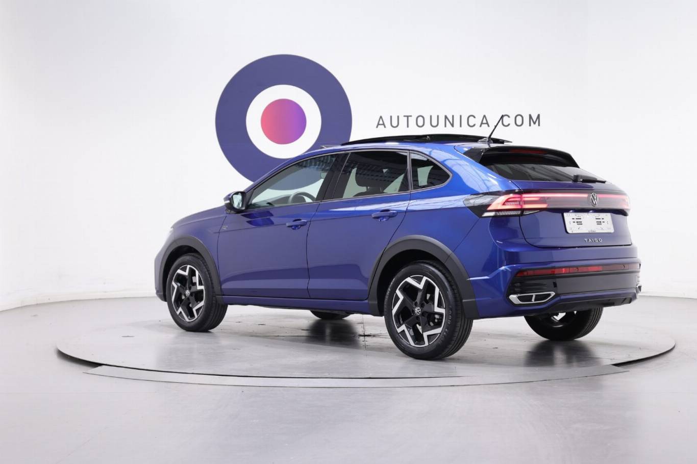 VOLKSWAGEN Taigo 19