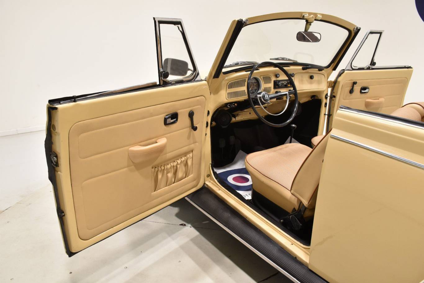 VOLKSWAGEN Maggiolino 45