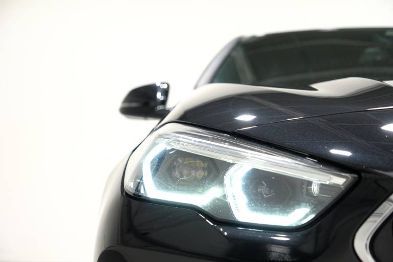 BMW 220 12