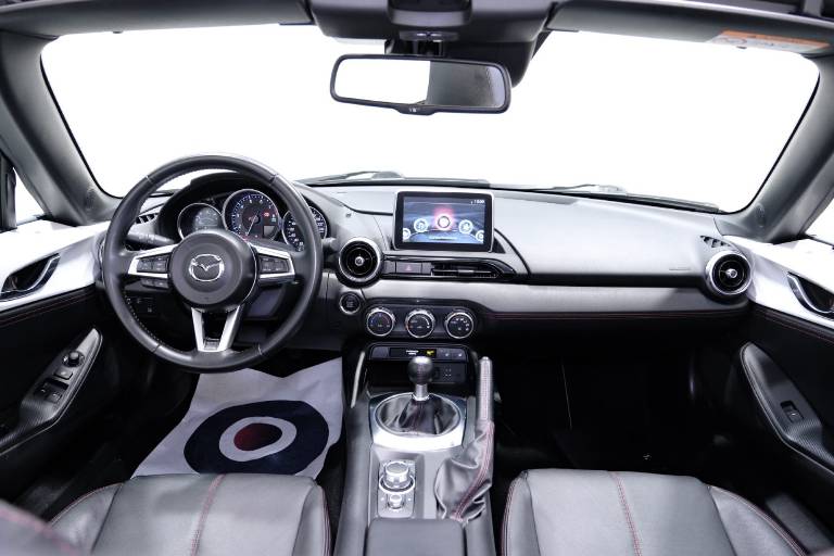 MAZDA MX-5 38