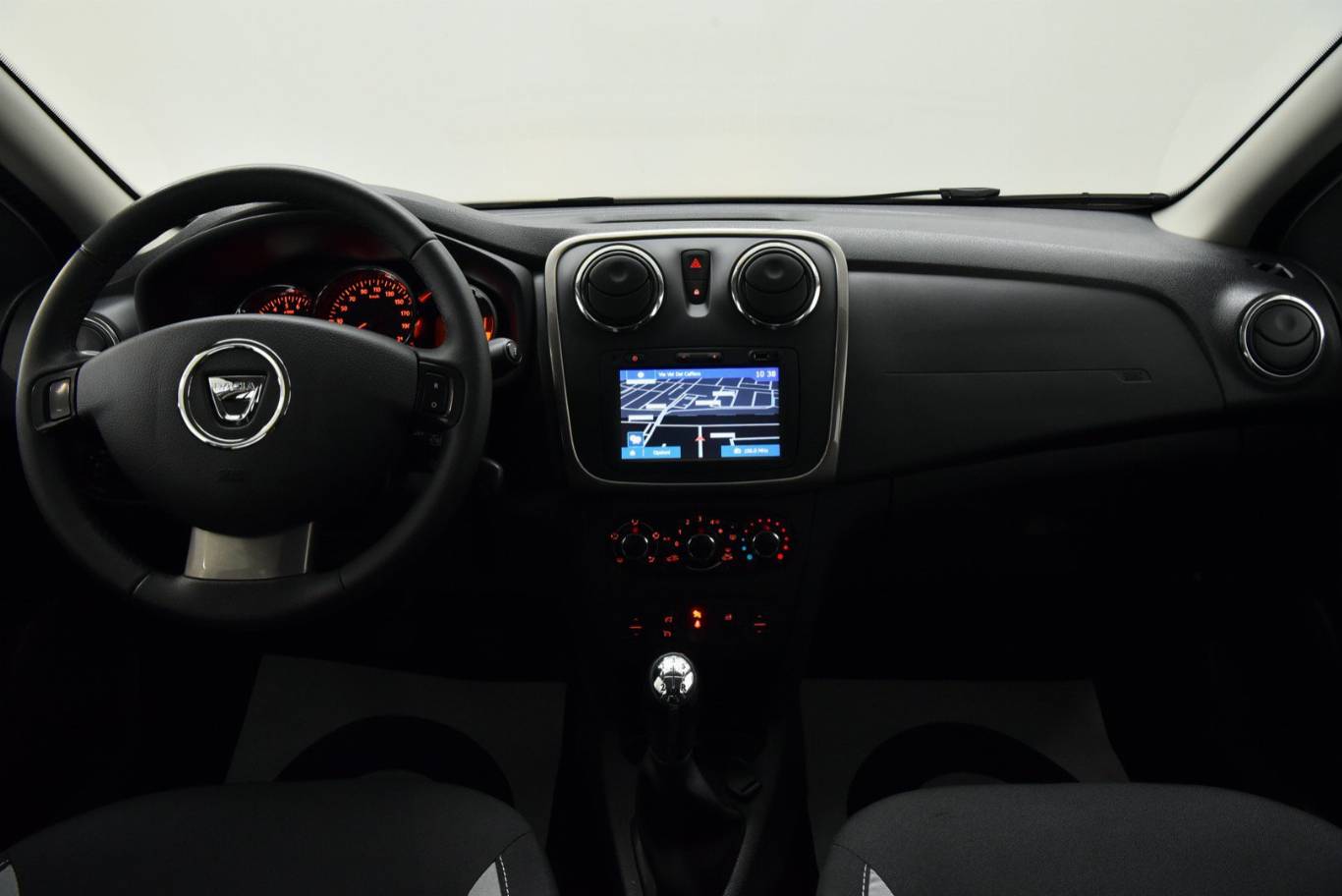 DACIA Sandero 16