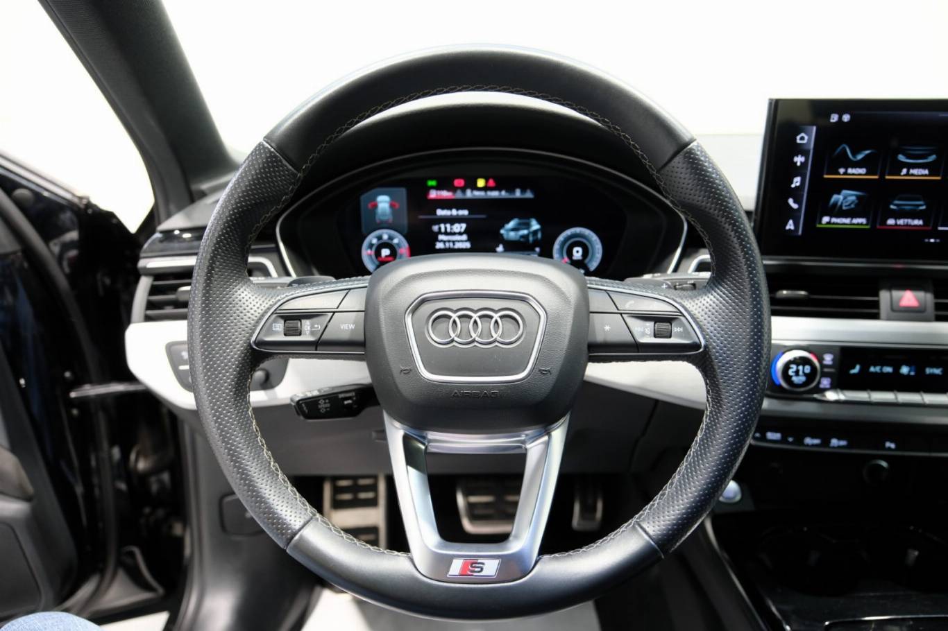 AUDI A4 7