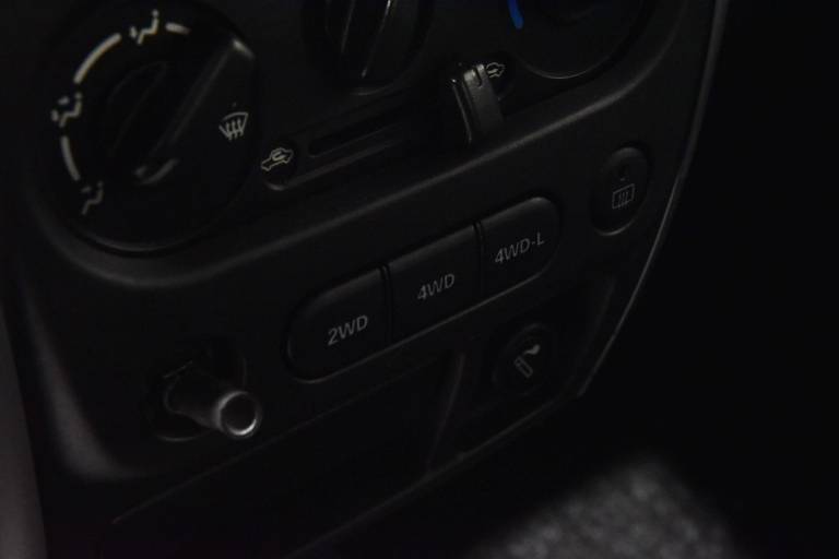 SUZUKI Jimny 13