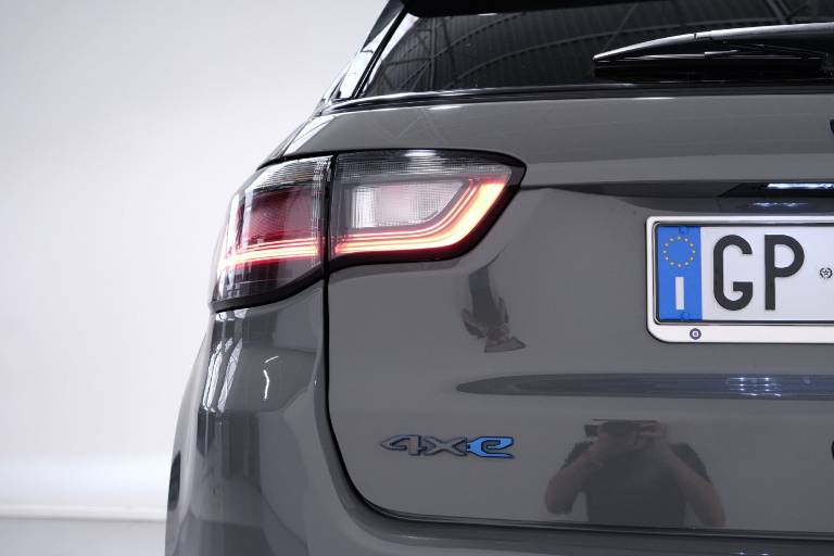 JEEP Compass 47