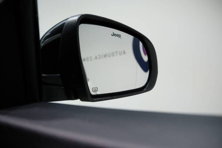 JEEP Compass 52