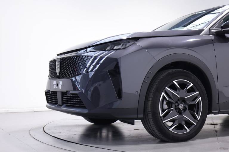 PEUGEOT 3008 12