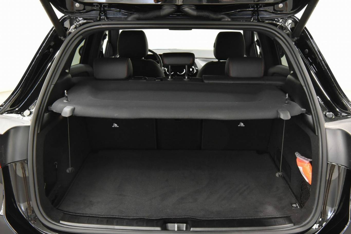 MERCEDES-BENZ GLA 200 34