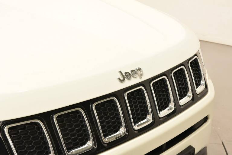 JEEP Compass 38