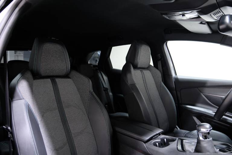 PEUGEOT 3008 51