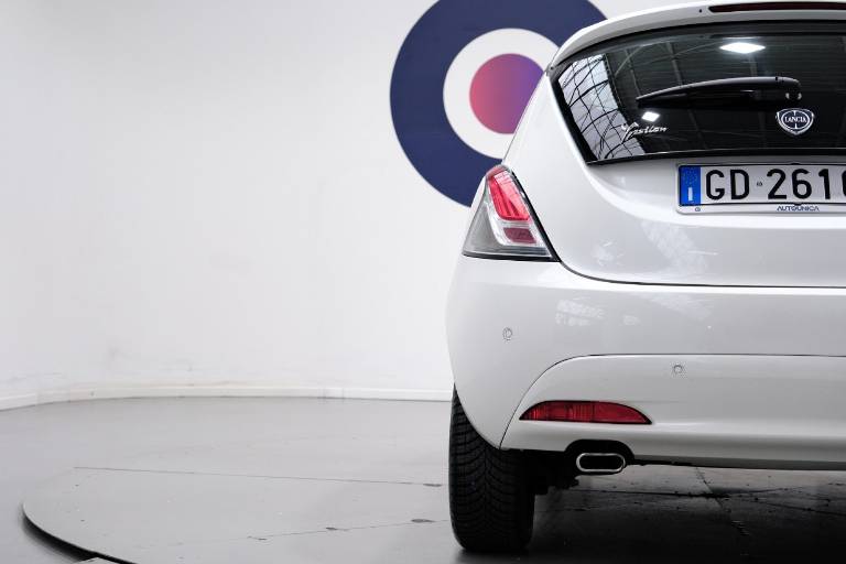 LANCIA Ypsilon 41