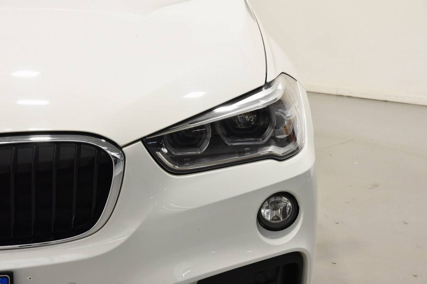 BMW X1 13