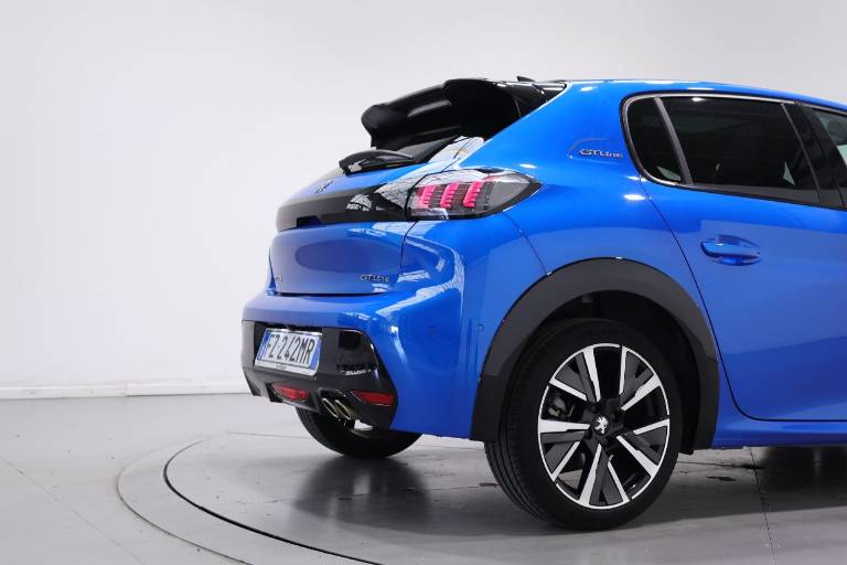 PEUGEOT 208 50