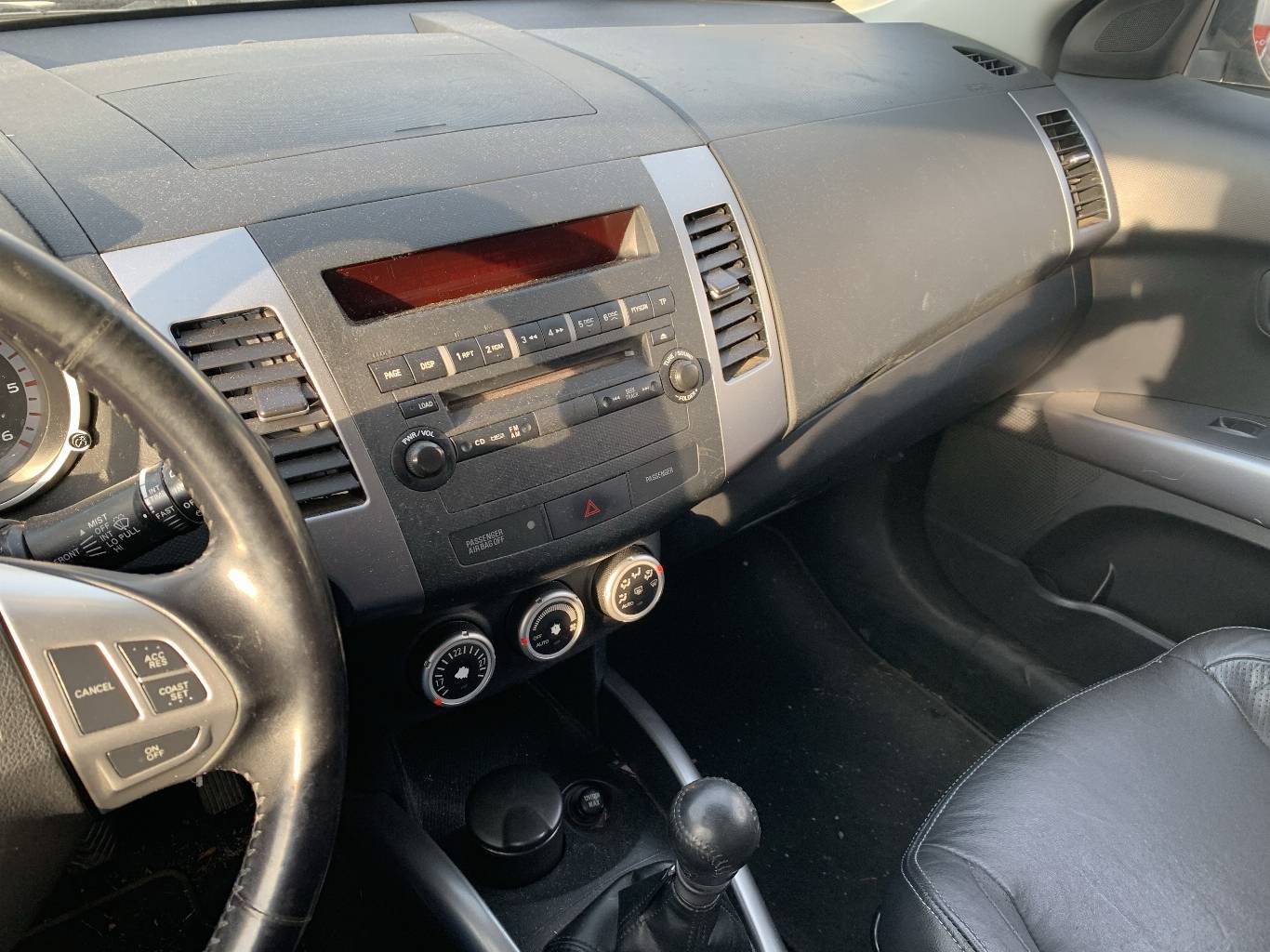 CITROEN C-Crosser 11