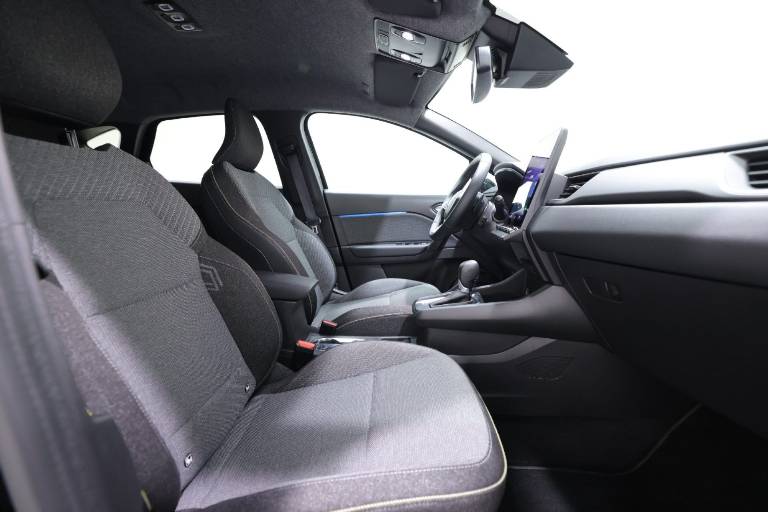 RENAULT Captur 47
