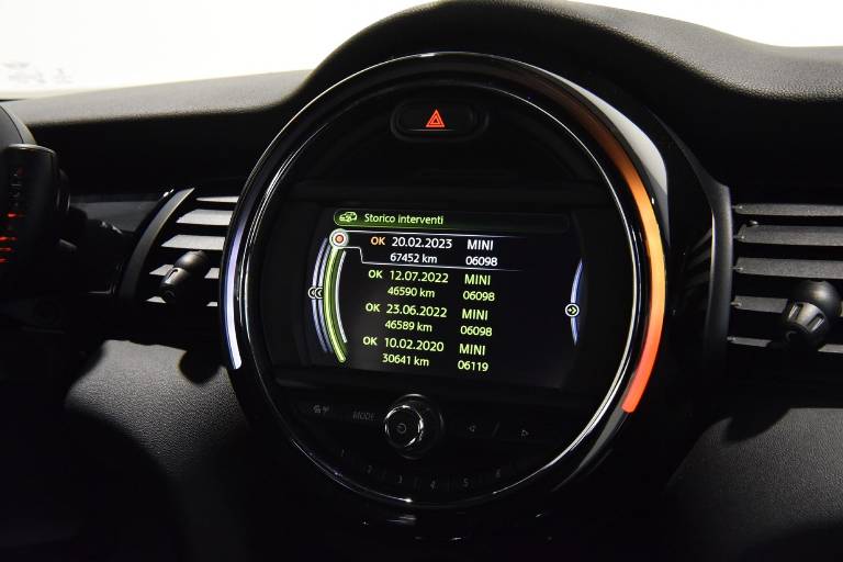 MINI Cooper D 33