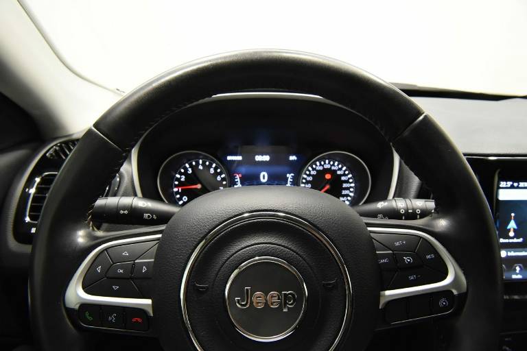 JEEP Compass 9