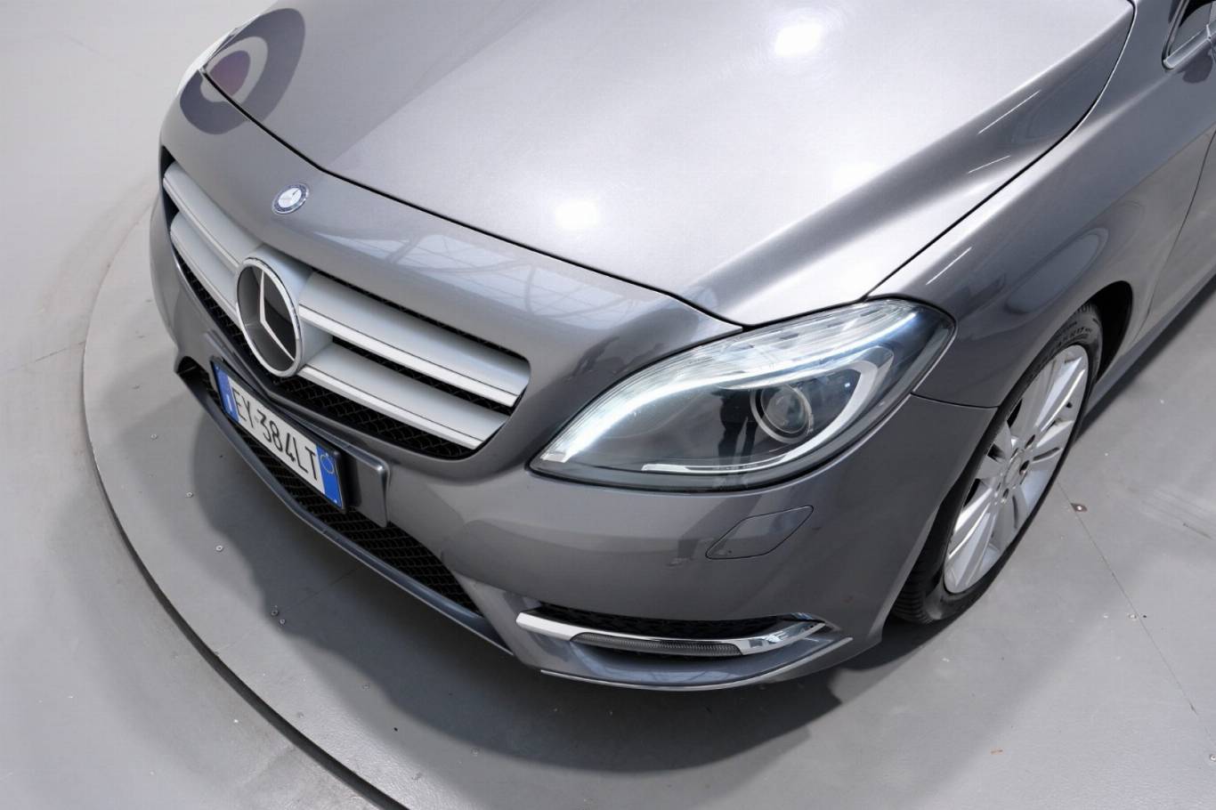 MERCEDES-BENZ B 200 17